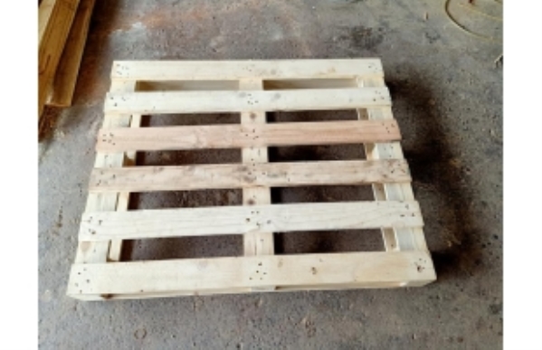 Pallet gỗ 800x800